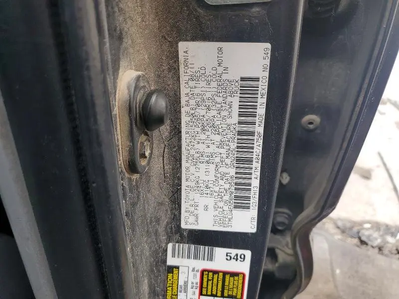 2011 TOYOTA TACOMA V6  