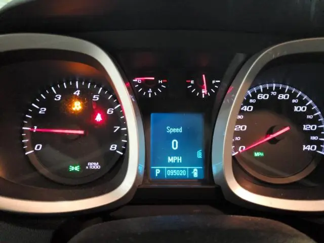 2011 CHEVROLET EQUINOX LT  