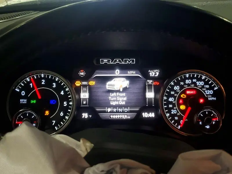 2022 RAM 1500 BIG HORN  