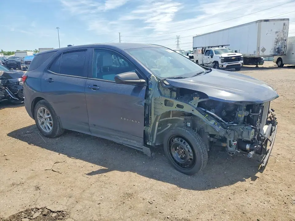 2022 CHEVROLET EQUINOX LS  