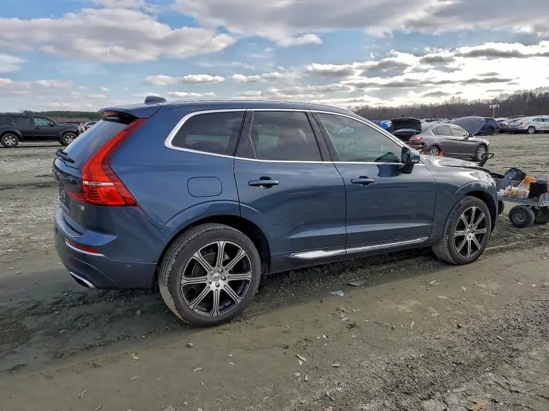 2021 VOLVO XC60 T5 INSCRIPTION  
