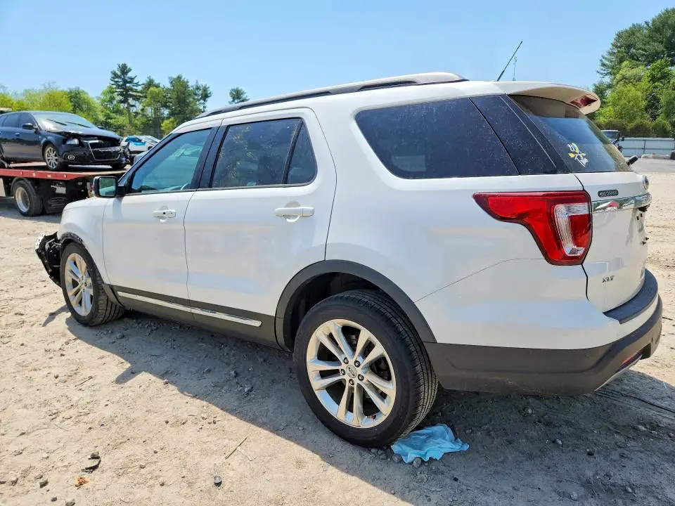2019 FORD EXPLORER XLT  