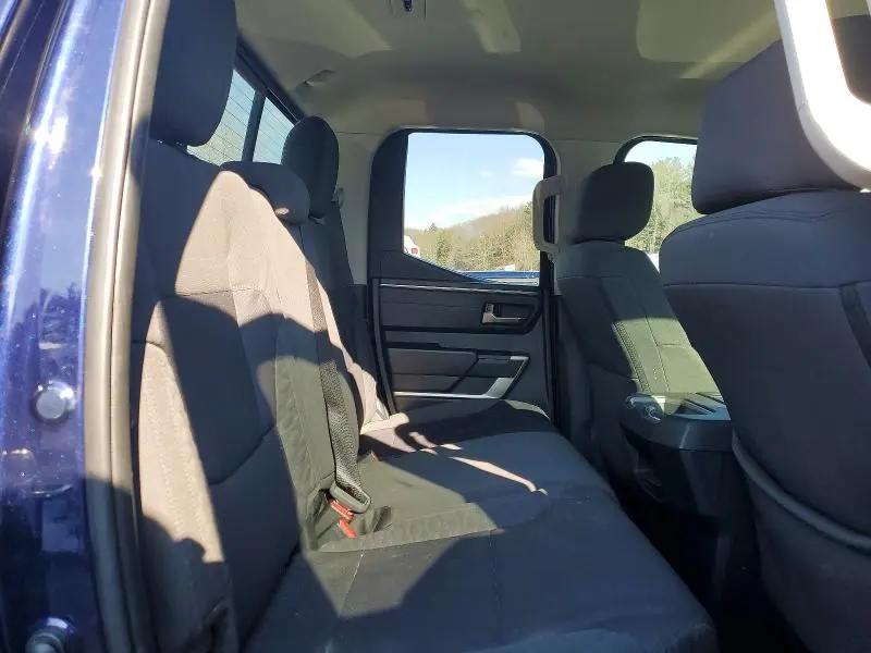 2023 TOYOTA TUNDRA DOUBLE CAB SR  