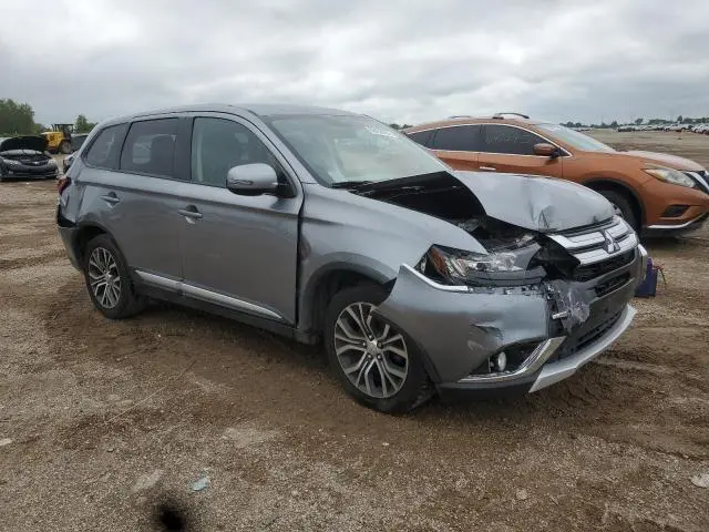 2017 MITSUBISHI OUTLANDER SE  