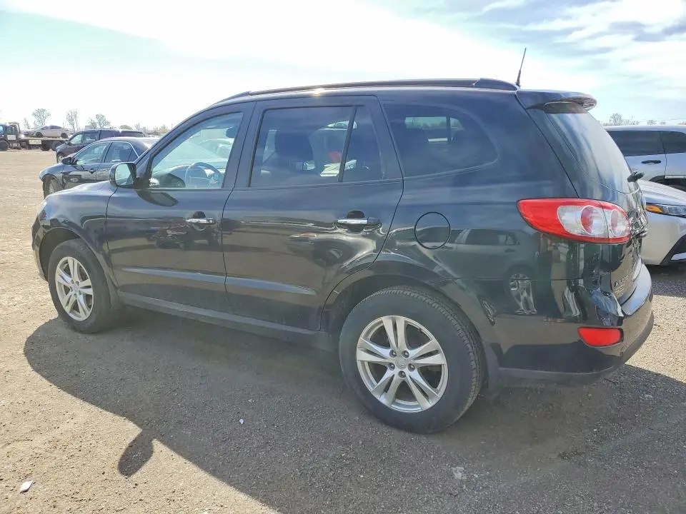 2010 HYUNDAI SANTA FE SE  