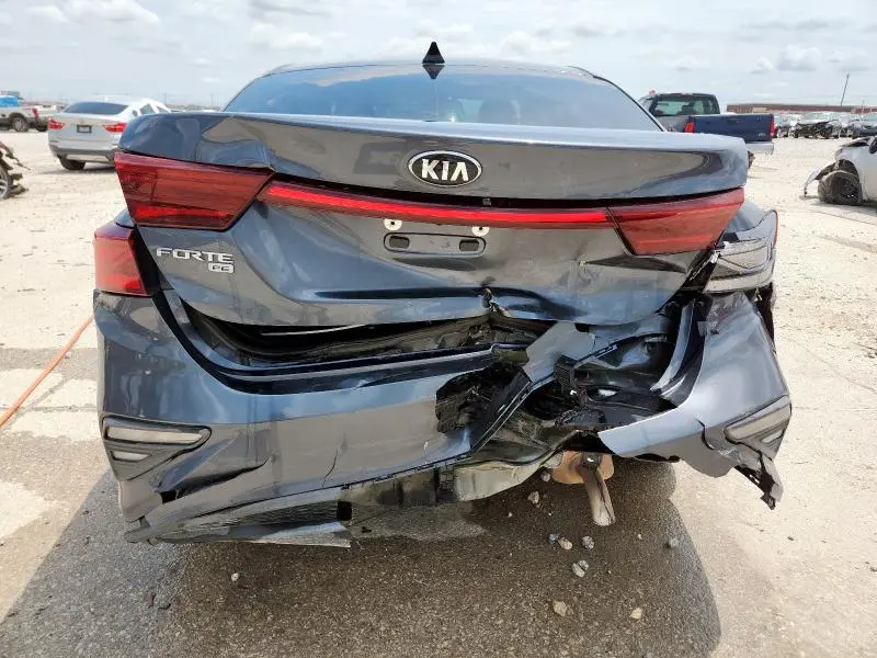 2019 KIA FORTE FE  