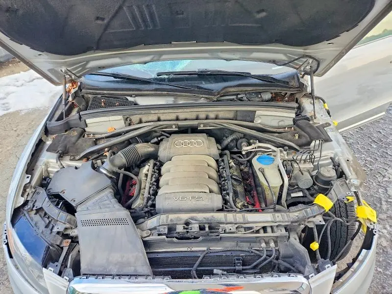 2010 AUDI Q5 PREMIUM PLUS  