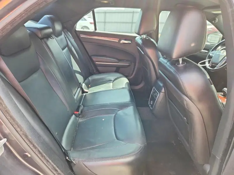 2014 CHRYSLER 300   