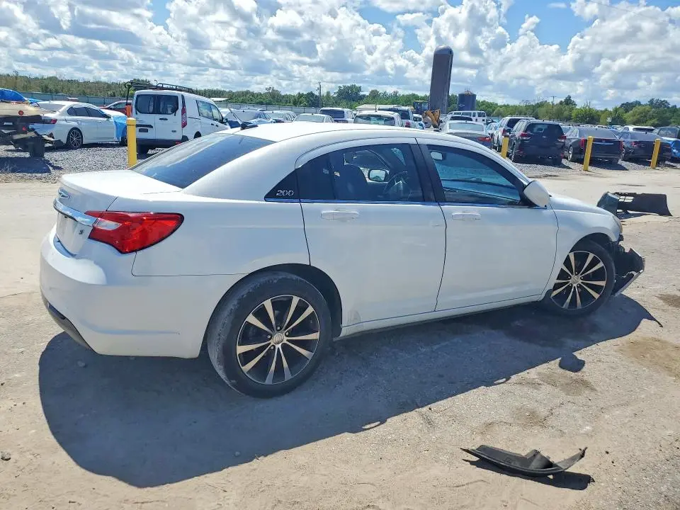 2013 CHRYSLER 200 TOURING  