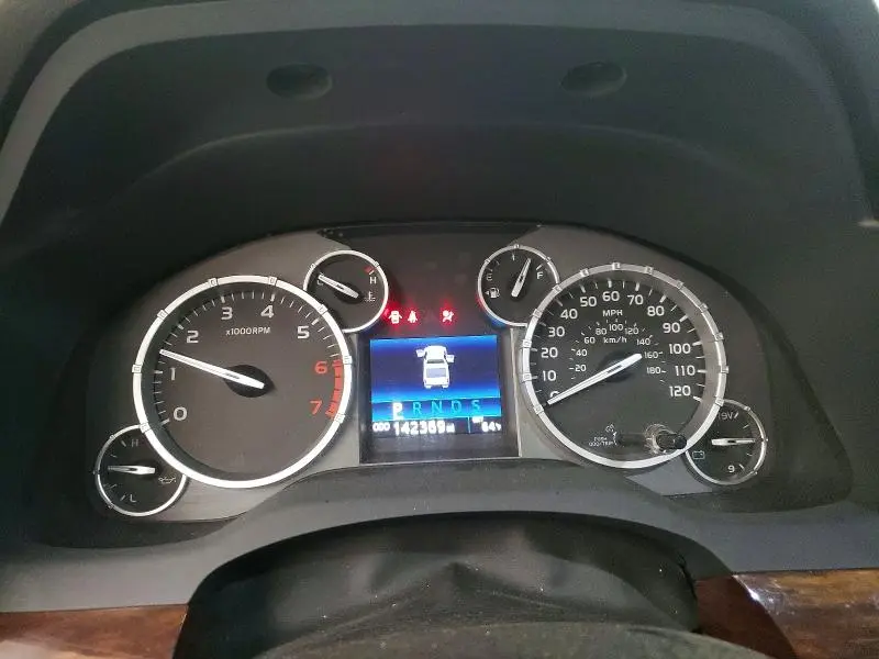 2017 TOYOTA TUNDRA CREWMAX LIMITED  