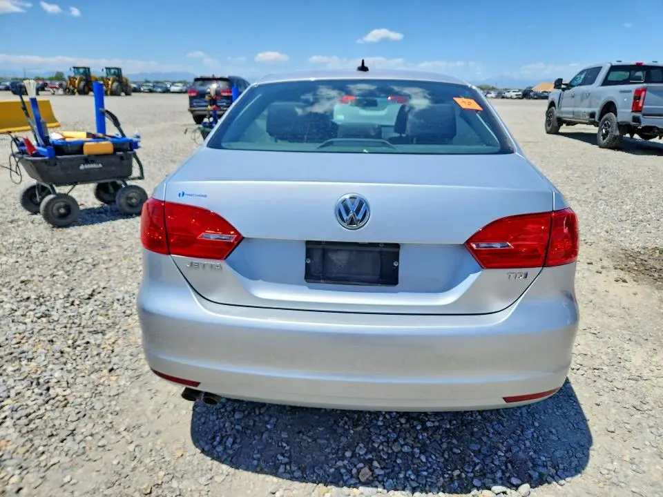 2014 VOLKSWAGEN JETTA TDI  