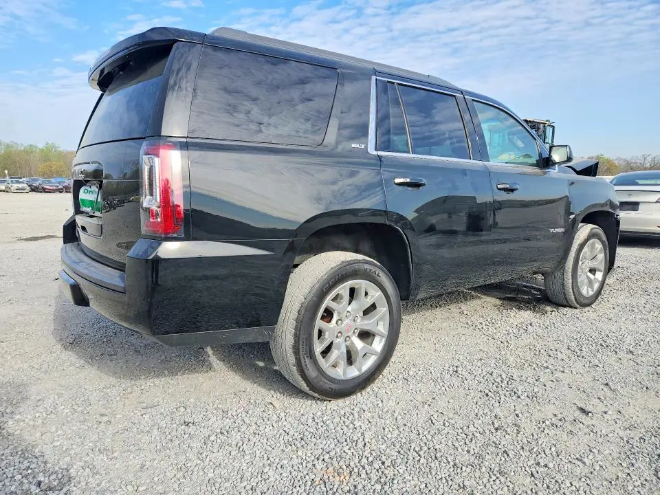 2017 GMC YUKON SLT  