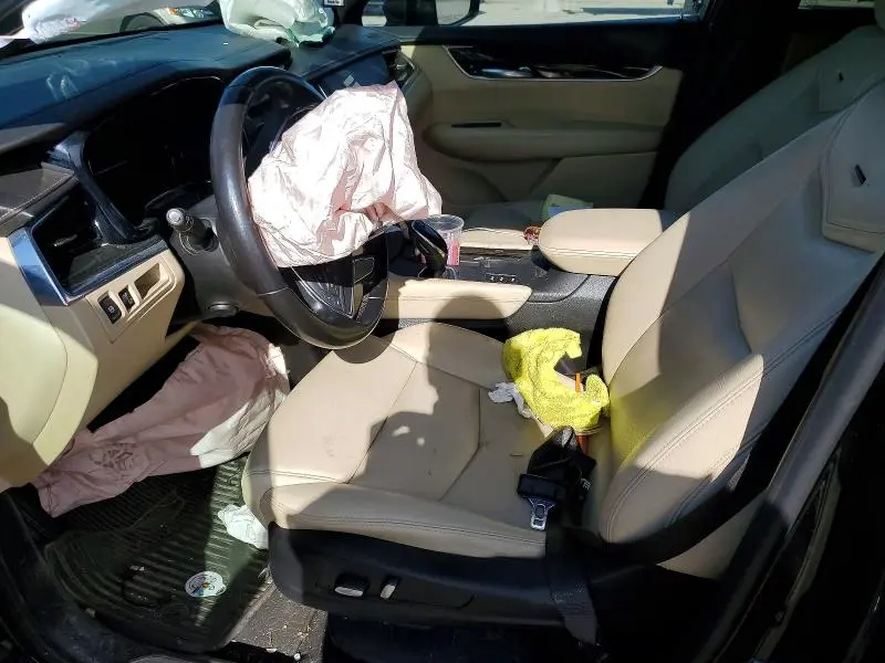 2019 CADILLAC XT5   