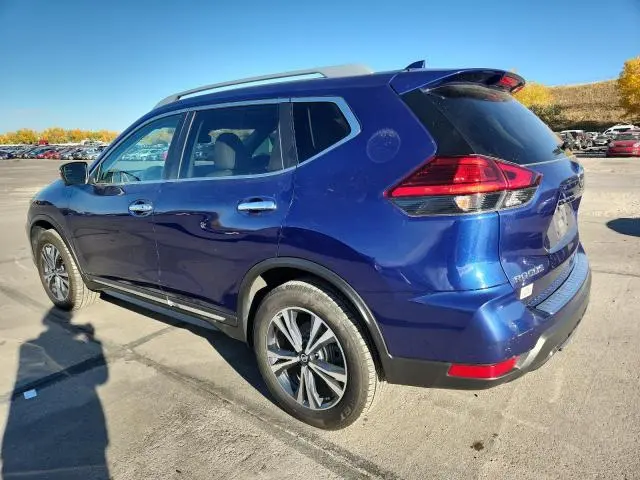 2017 NISSAN ROGUE SV  
