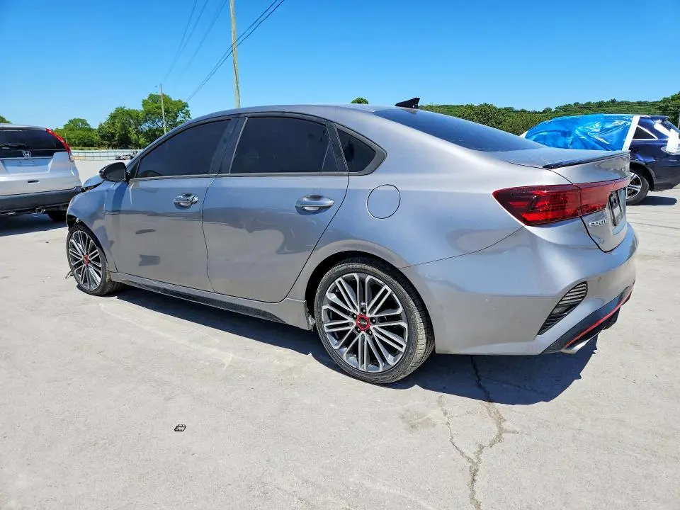 2023 KIA FORTE GT  