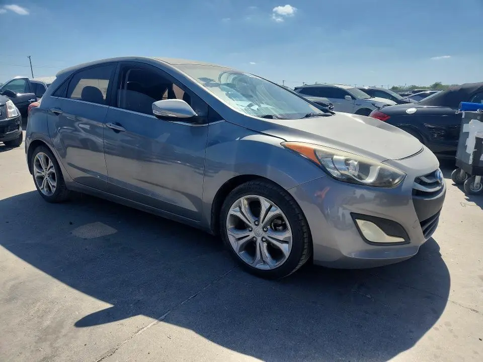 2014 HYUNDAI ELANTRA GT BASE  