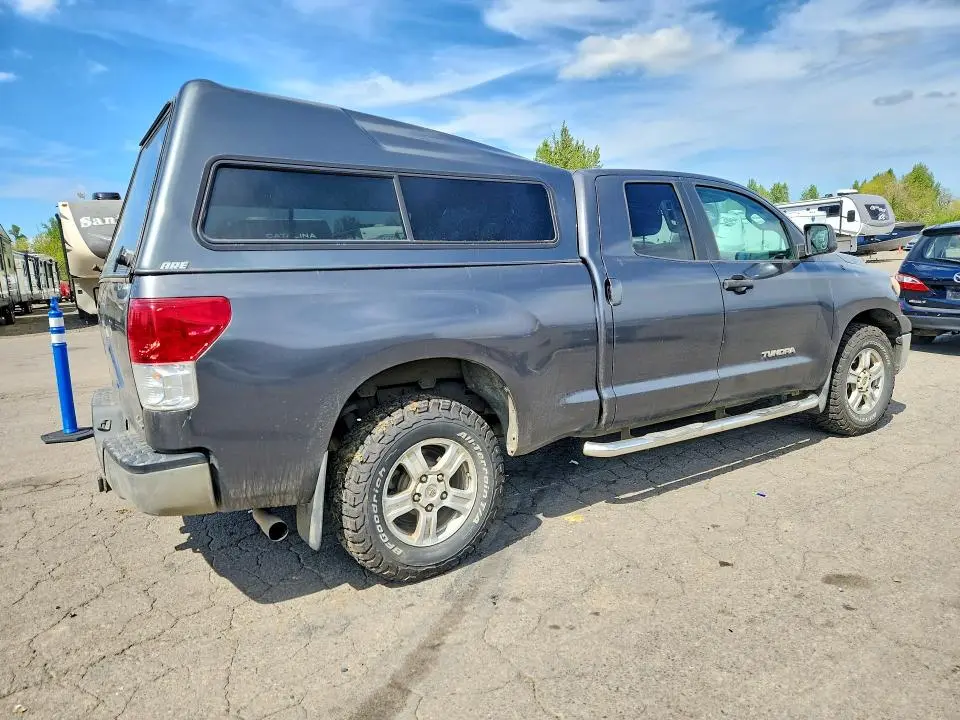 2011 TOYOTA TUNDRA DOUBLE CAB SR5  