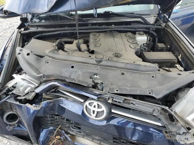 2023 TOYOTA 4RUNNER SE  