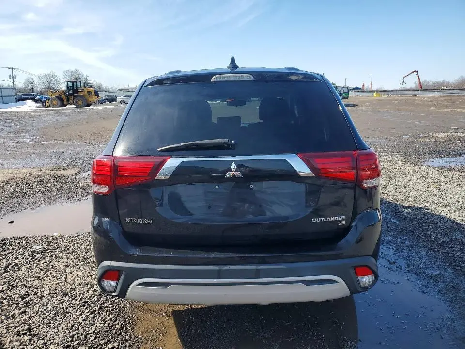 2019 MITSUBISHI OUTLANDER SE  
