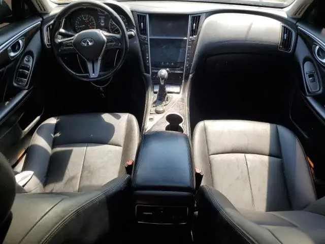 2018 INFINITI Q50 LUXE  