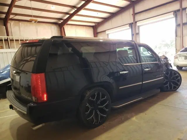 2012 CADILLAC ESCALADE ESV LUXURY  