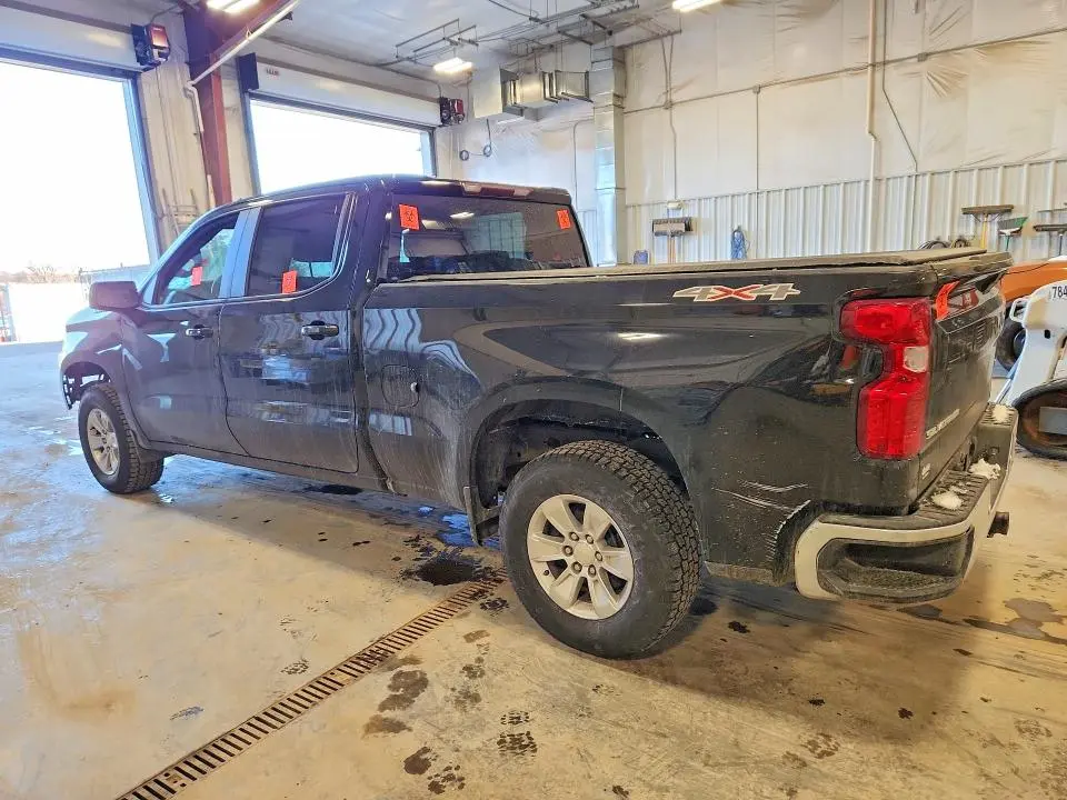 2021 CHEVROLET SILVERADO K1500 LT  