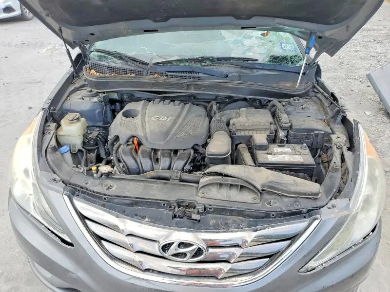 2013 HYUNDAI SONATA SE  