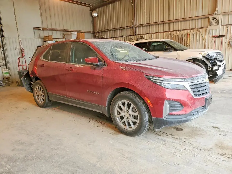 2023 CHEVROLET EQUINOX LT  