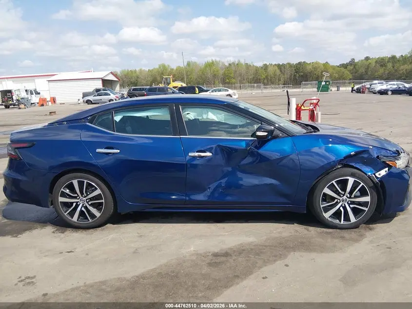 2022 NISSAN MAXIMA SV XTRONIC CVT