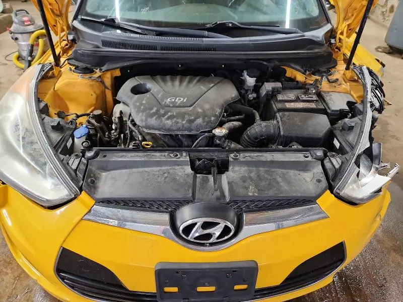 2014 HYUNDAI VELOSTER BASE  