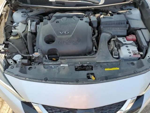 2019 NISSAN MAXIMA S  