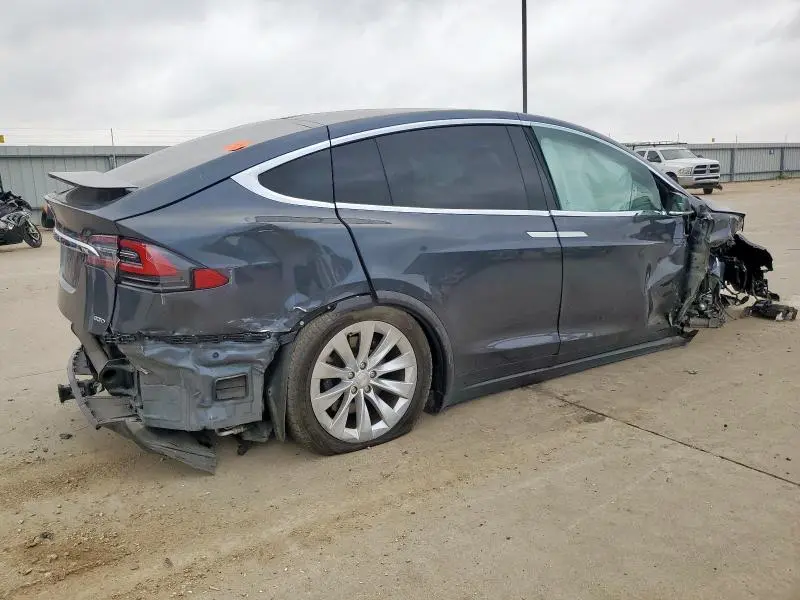 2016 TESLA MODEL X   