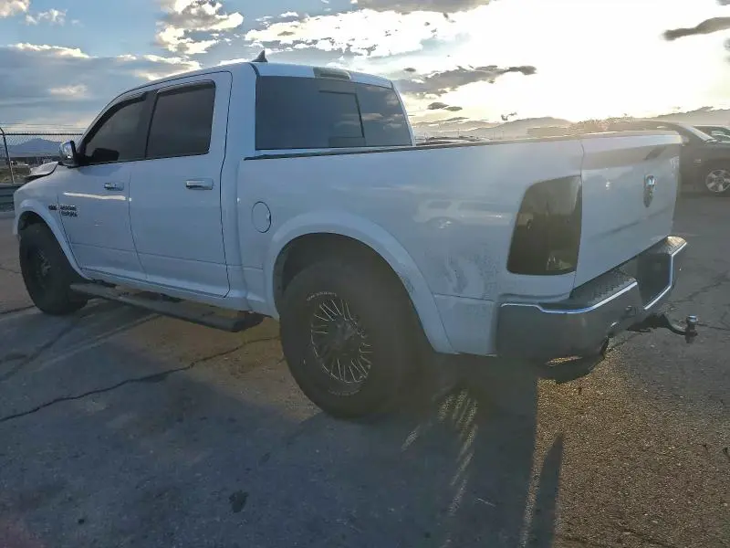 2018 RAM 1500 SLT  