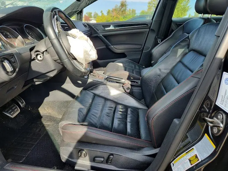 2015 VOLKSWAGEN GTI   