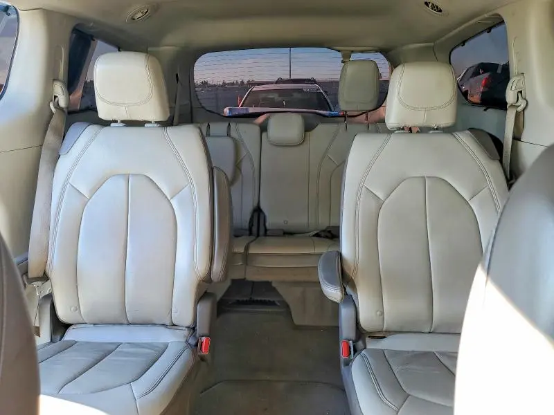 2017 CHRYSLER PACIFICA TOURING L  