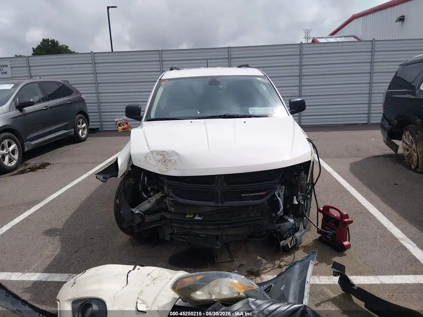 2019 DODGE JOURNEY SE