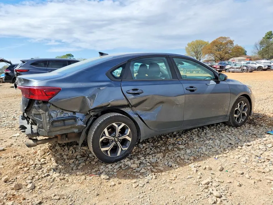 2020 KIA FORTE LXS  