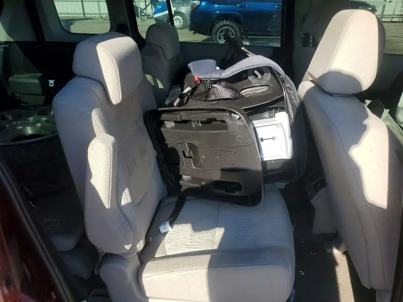 2010 MAZDA 5   