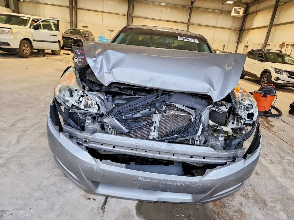 2011 SUBARU LEGACY 2.5I PREMIUM  