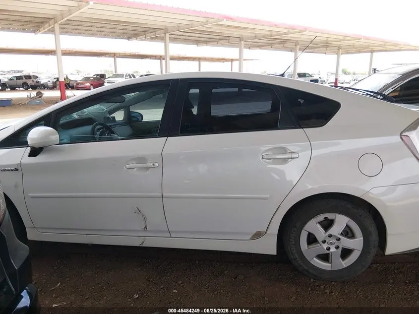 2011 TOYOTA PRIUS TWO