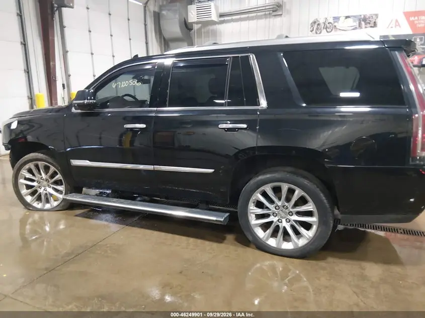 2017 CADILLAC ESCALADE PREMIUM LUXURY