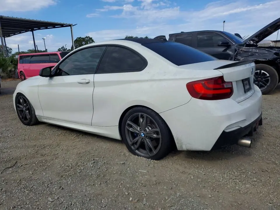 2016 BMW M235I   