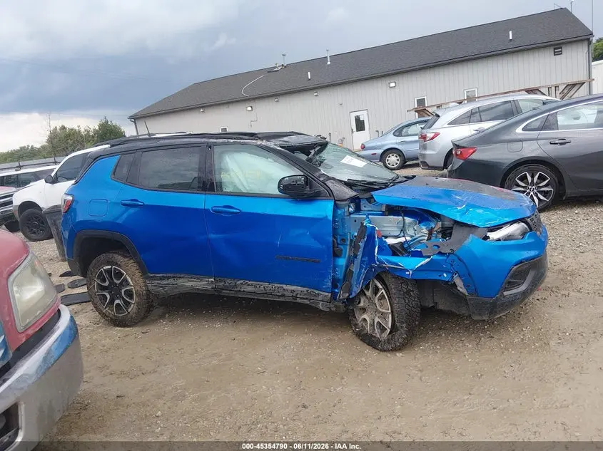 2026 JEEP COMPASS TRAILHAWK