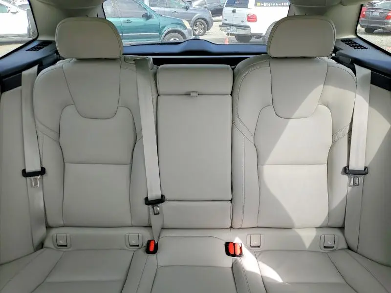 2025 VOLVO XC60 ULTRA  