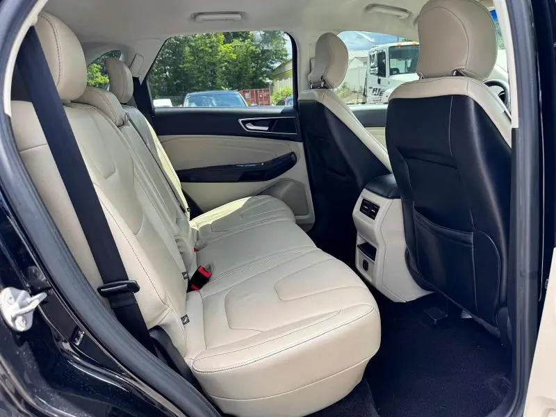 2017 FORD EDGE TITANIUM  