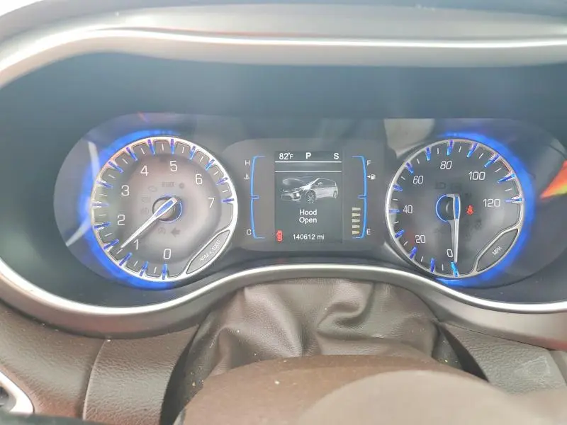 2017 CHRYSLER PACIFICA   