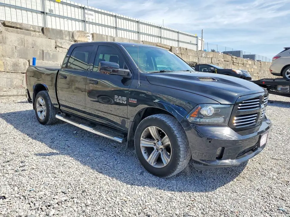 2016 RAM 1500 SPORT  