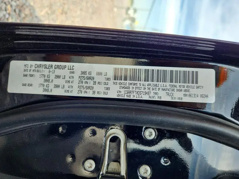 2013 RAM 1500 ST  