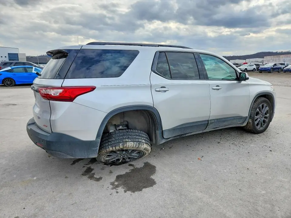 2019 CHEVROLET TRAVERSE RS  