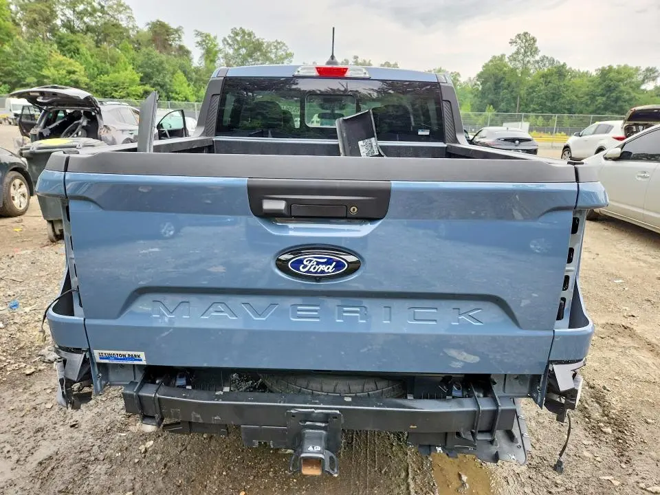 2025 FORD MAVERICK LARIAT  